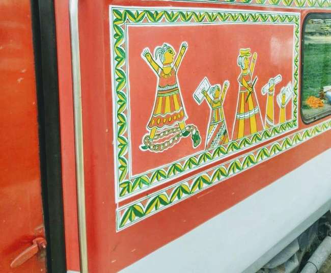 railways plans to install manjusha painting in coaches of many trains