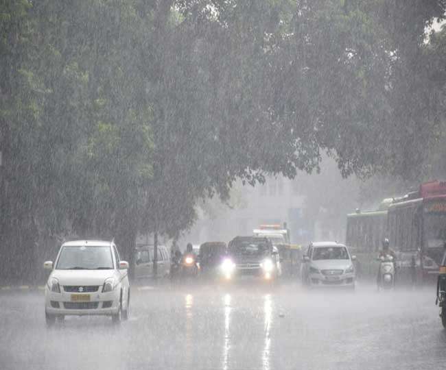 दिल्ली-NCR में मौसम ने ली करवट बारिश शुरू, स्वतंत्रता दिवस पर भी छाए रहेंगे  बादल - ncr Delhi NCR Monsoon Rain Will Continue