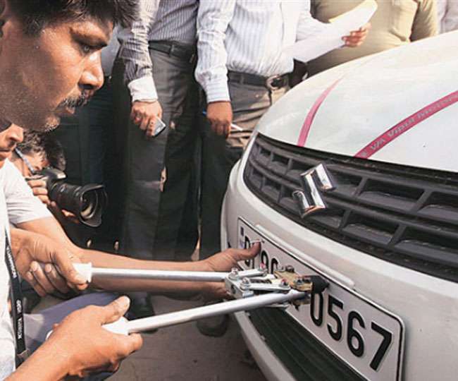 वाहनों में हाई सिक्योरिटी नंबर प्लेट नहीं मिली तो कार्रवाई