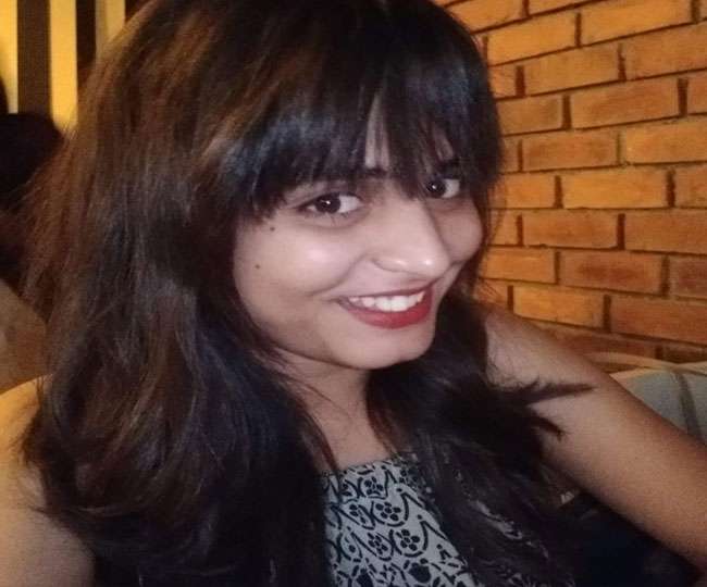 नामी TV न्यूज चैनल की एंकर ने की आत्महत्या या हुआ मर्डर, जांच में उलझी UP पुलिस