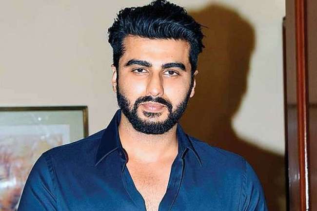 arjun kapoor gets emotional on fathers day shares boney and anil kapoor  photo