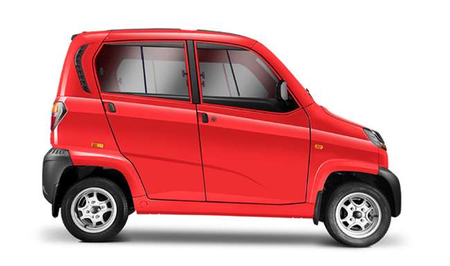 Автомобиль bajaj quite