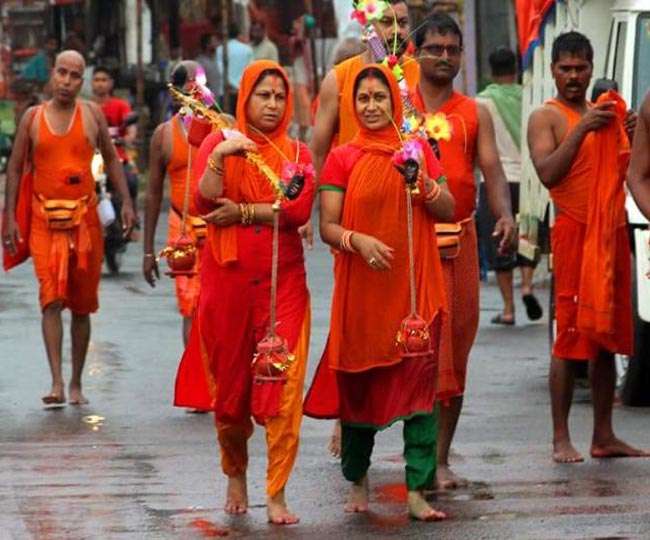 Sawan 2019: कांवड़िया पथ पर खुलते रोजगार के द्वार, एक महीने की कमाई से साल  भर मिलती रोटी - Business opportunities open in Shravani Mela Families earn  bread whole year with income