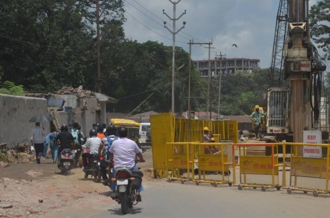 कांटाटोली-कोकर मार्ग पर कई माह तक खाएंगे हिचकोले - kantatoli flyover