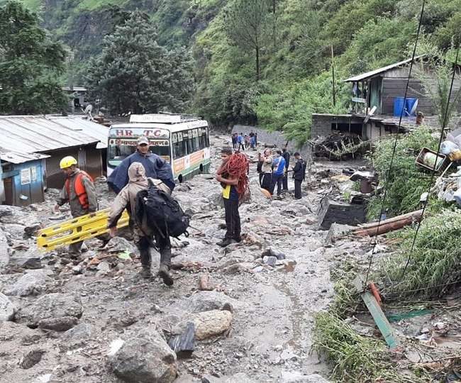 Weather Update: उत्तरकाशी के मोरी तहसील में फटा बादल, 17 लोगों की मौत, दिल्ली में यमुना खतरे के निशान के पार