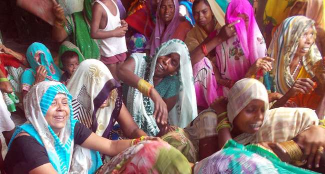 अलीगढ़ में महिला से अभद्र टिप्पणी करने पर युवक को पीट-पीट कर मार डाला