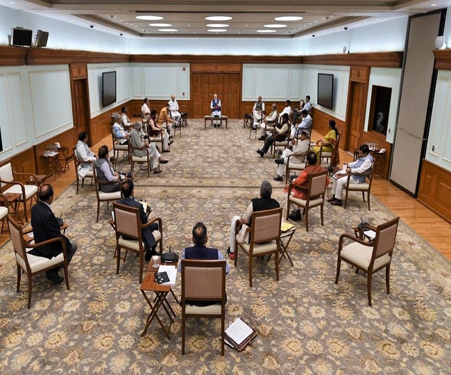 Pm Modi Ministers Practice Social Distancing At Cabinet Meeting