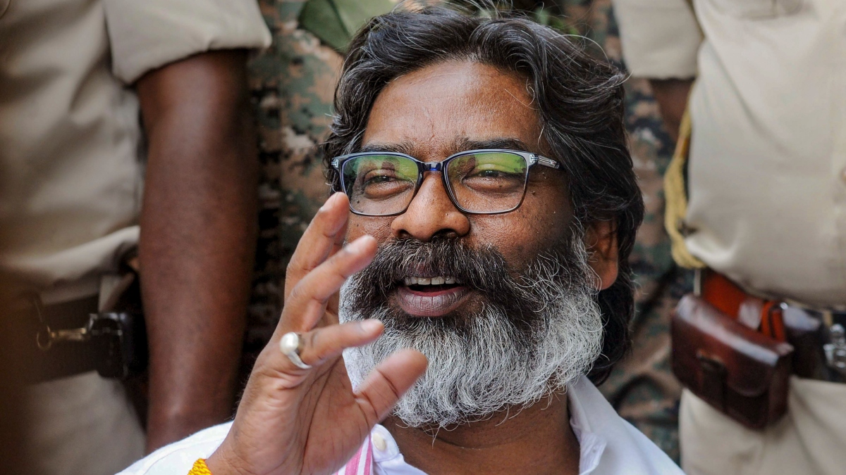 https://www.jagranimages.com/images/2025/06/20/article/image/Hemant-Soren-News-1750431303305.jpg