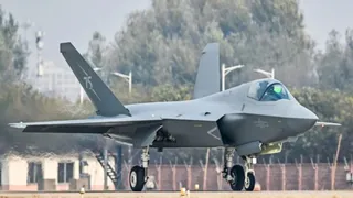 पाकिस्तान के पास पहले से J-10C और JF-17 लड़ाकू विमान मौजूद (फोटो: ग्लोबल टाइम्स)