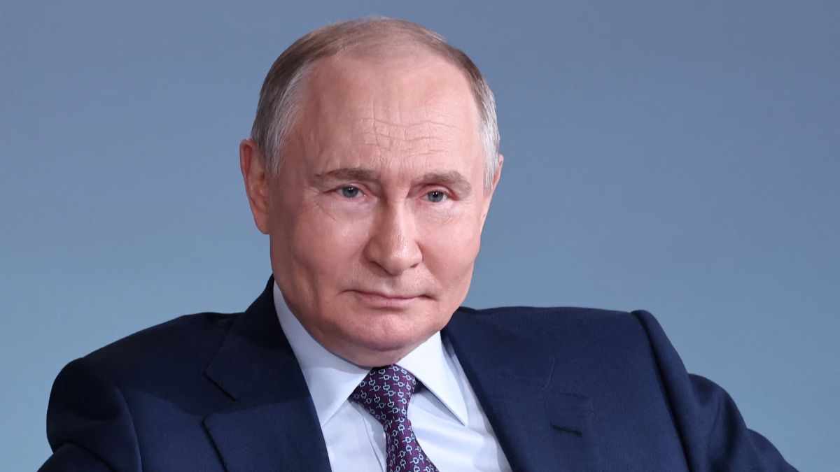 https://www.jagranimages.com/images/2025/06/20/article/image/putin-ukraine-1750442310591.jpg