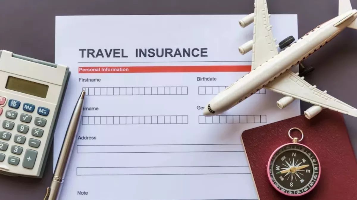https://www.jagranimages.com/images/2025/06/21/article/image/Travel-Insurance-1750517832826.jpg