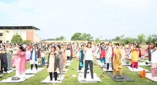 International Yoga Day: सिद्धार्थनगर शहर से लेकर गांव तक योग से निरोग का लिया गया संकल्प, लोगों में दिखा खूब उत्साह - from siddharthnagar city to village a resolution taken to remain