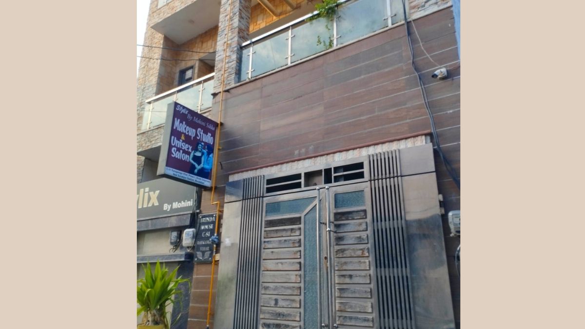 moradabad ravindra was murdered by his second wife along with her lover