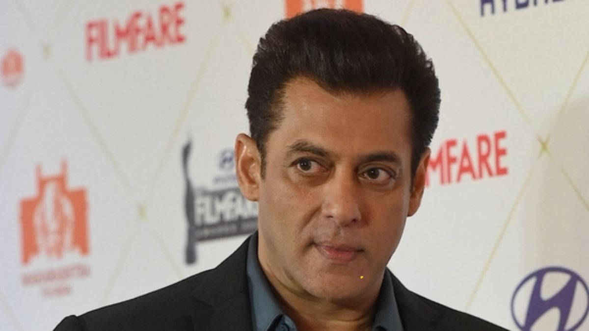 https://www.jagranimages.com/images/2025/06/22/article/image/salman-khan-1750568419922.jpg