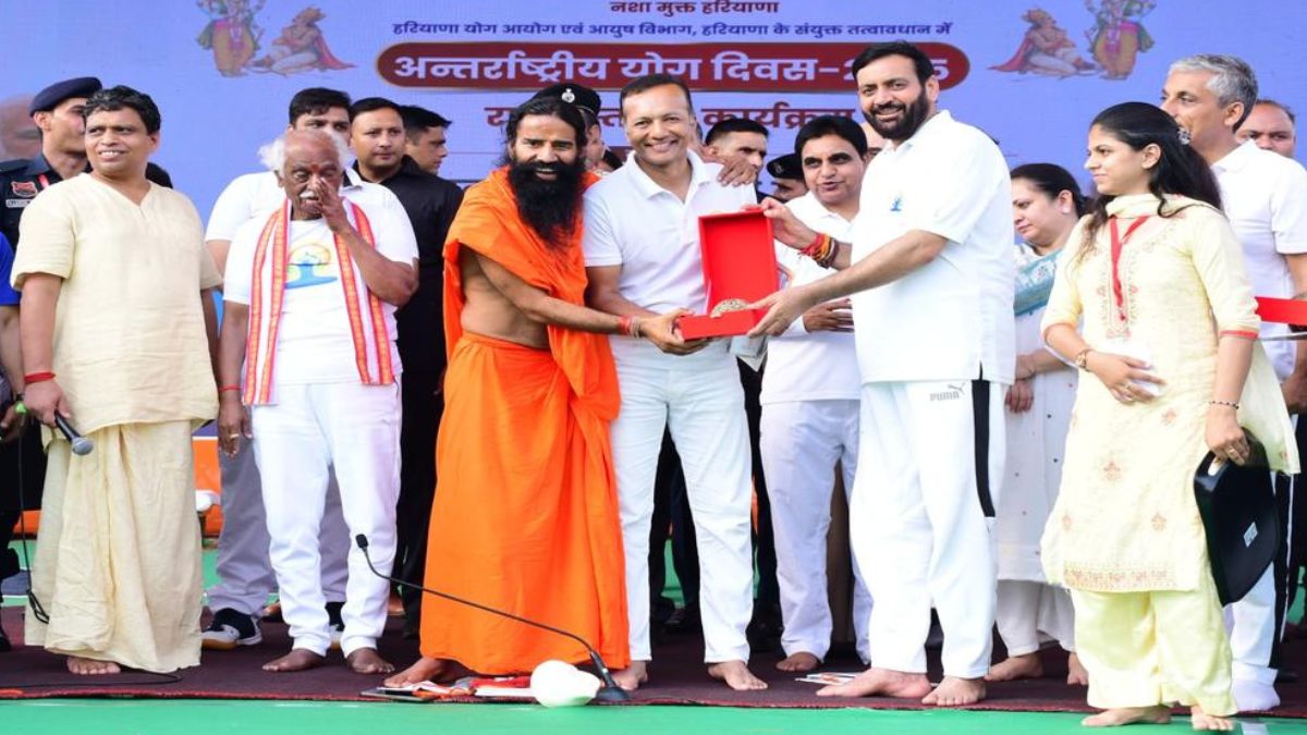 international yoga day 2024 swami ramdev leads mega yoga event in kurukshetra