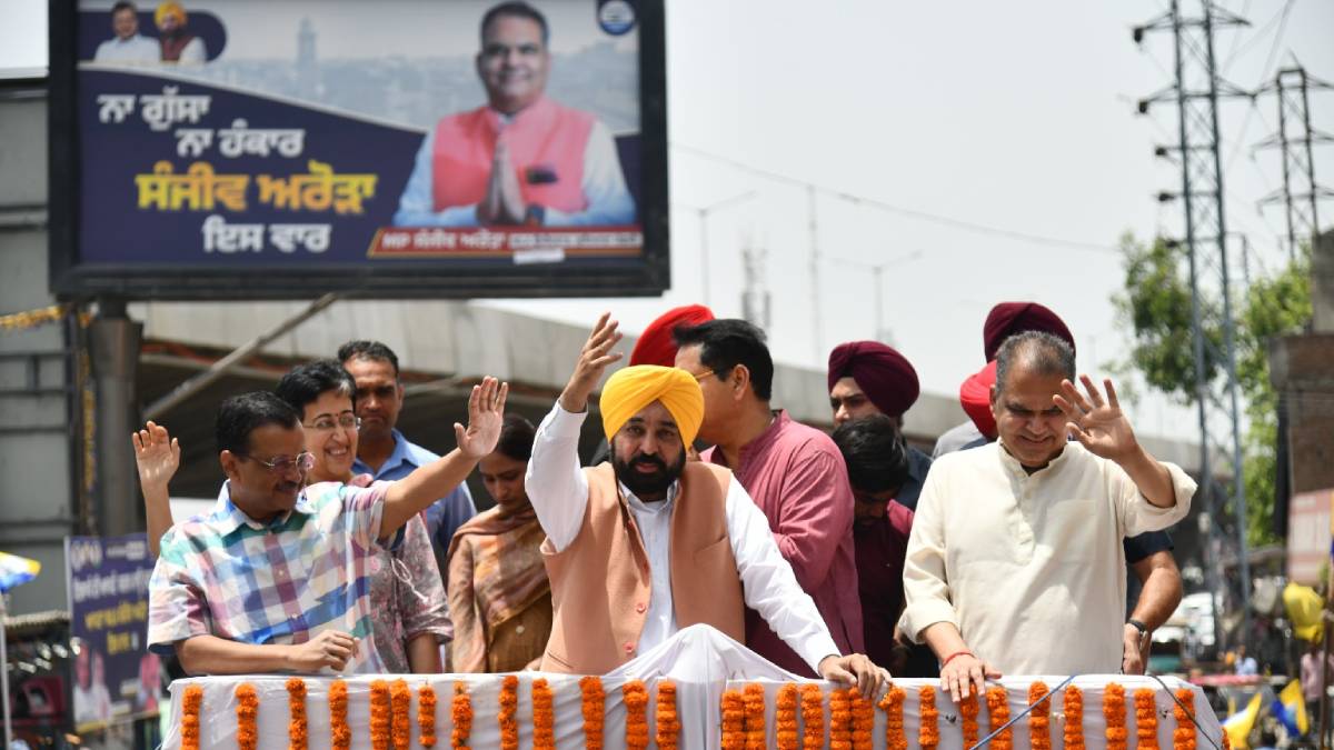 https://www.jagranimages.com/images/2025/06/23/article/image/BHAGWANT_MANN-1750696966270.jpg