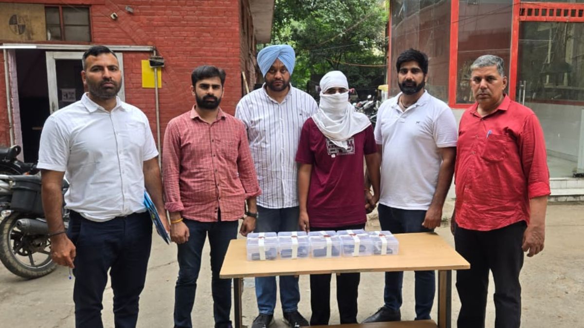 arms smuggler of arshdeep alias arsh dalla gang arrested