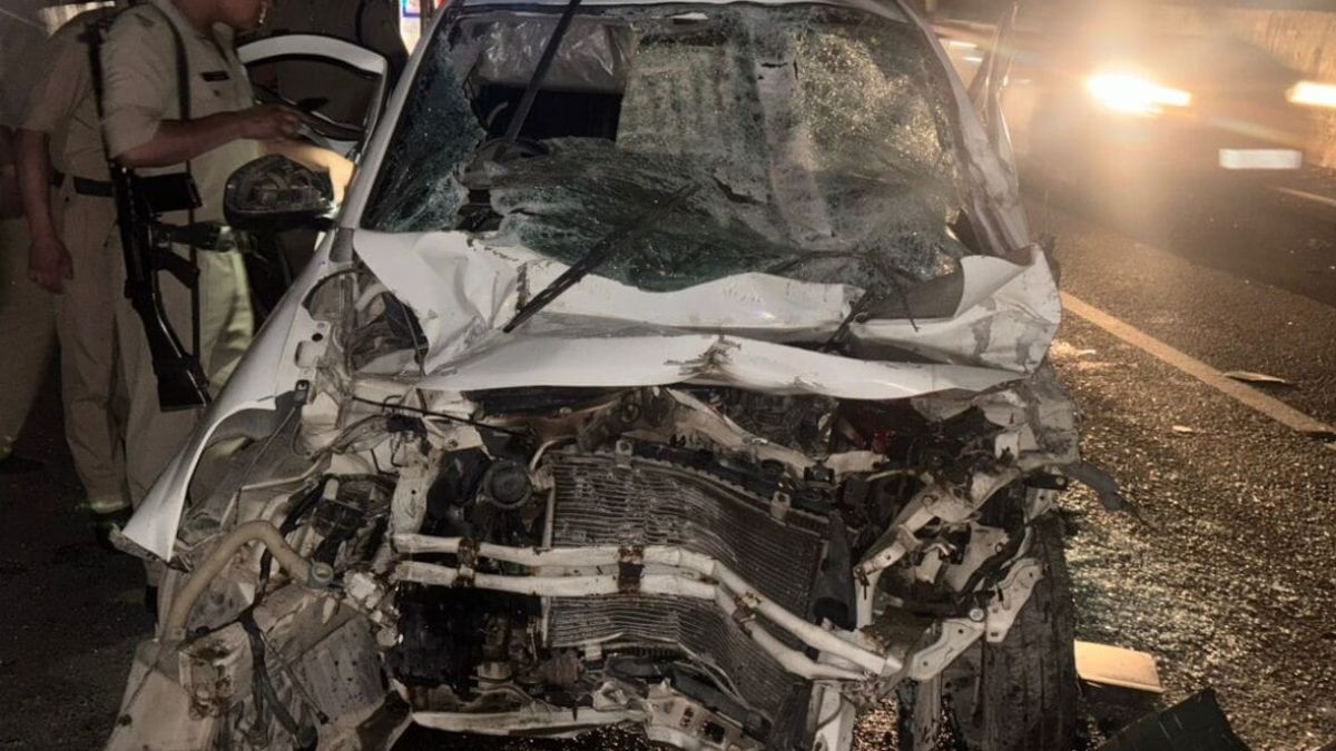 dehradun accident four youths from haryana died after colliding with a trolley