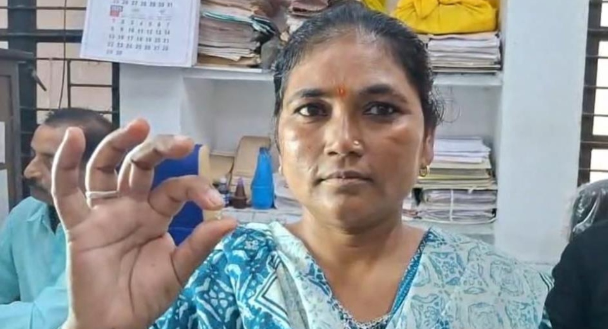 woman labourer finds 2 69 carat diamond in panna mine madhya pradesh after 2 years of search
