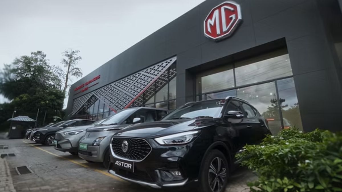 https://www.jagranimages.com/images/2025/06/25/article/image/MG-Motor-Price-Hike-1750863657330.jpg