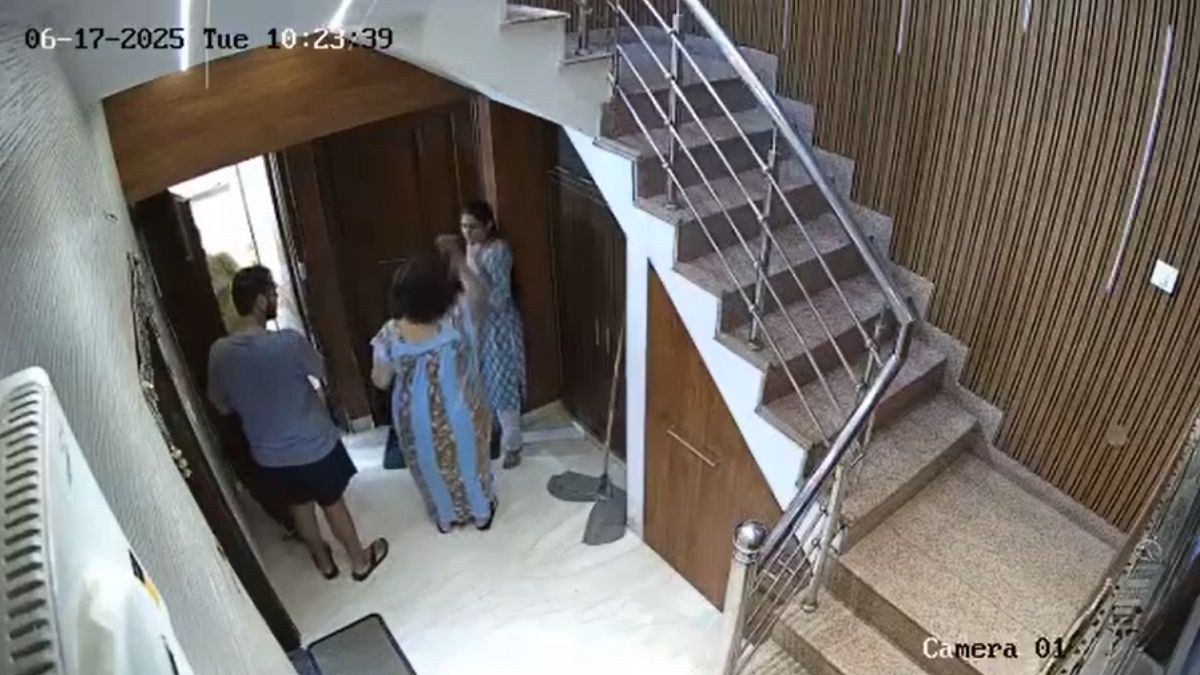 https://www.jagranimages.com/images/2025/06/25/article/image/Untitled-design-(54)-1750863865808.jpg