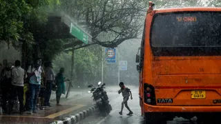 एनसीआर में मानसून का इंतजार अब खत्म होने वाला है (फोटो- एएनआई)