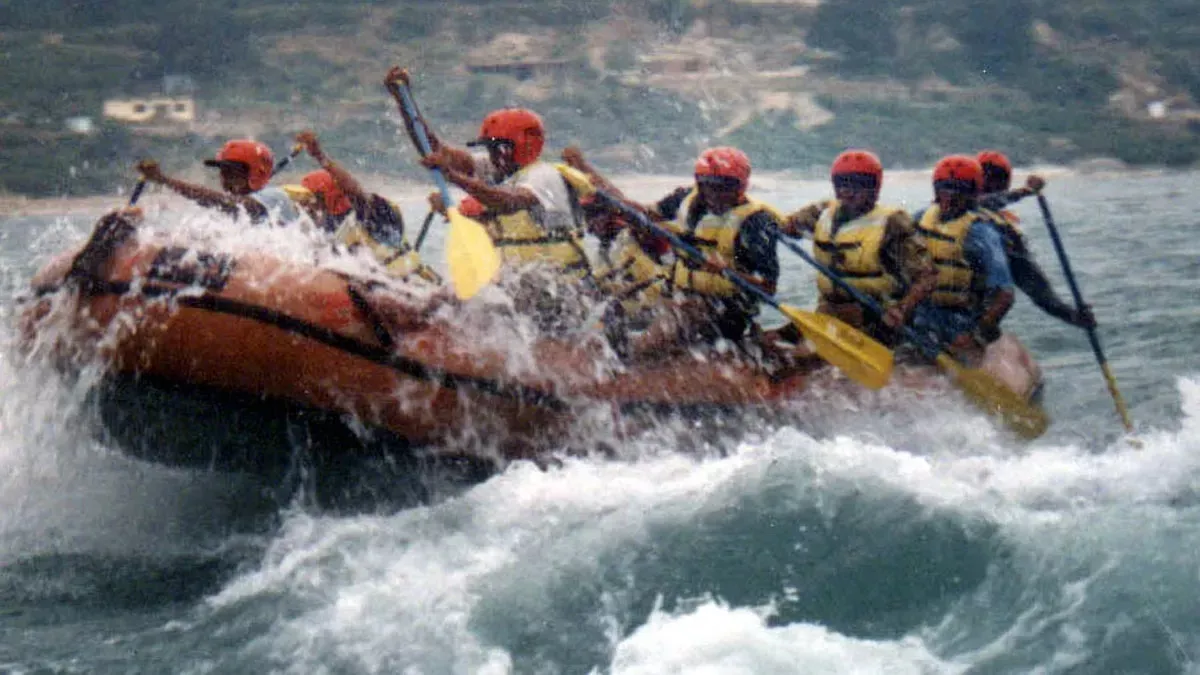 ऋषिकेश में रिवर राफ्टिंग पर रोक, अब काफी लंबे टाइम बाद दोबारा होगी शुरू