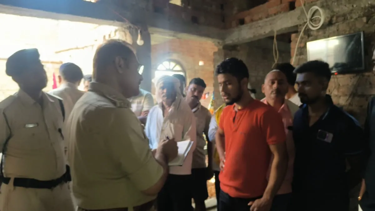 बिहार के सासाराम में पति ने की पत्नी की हत्या, खुद को भी मार ली गोली