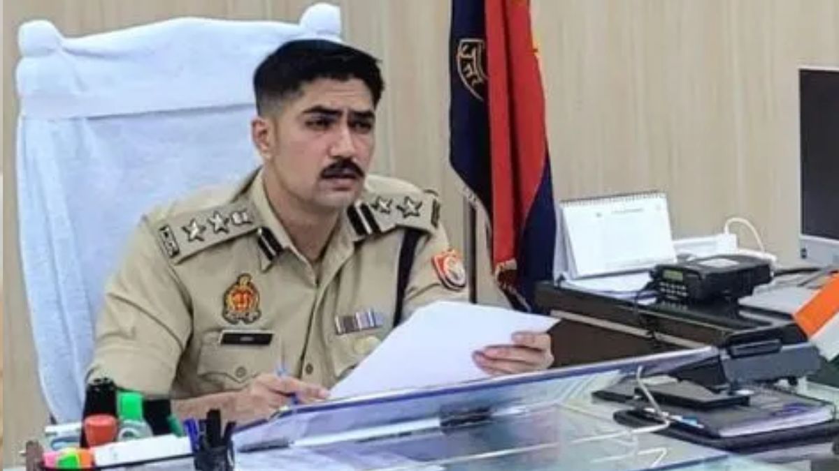 pilibhit sp dissolve sog dig handed over investigation to ips diksha bhaware