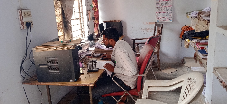 https://www.jagranimages.com/images/2025/06/26/article/image/25FTH_32_25062025_312-1750930736546.jpg