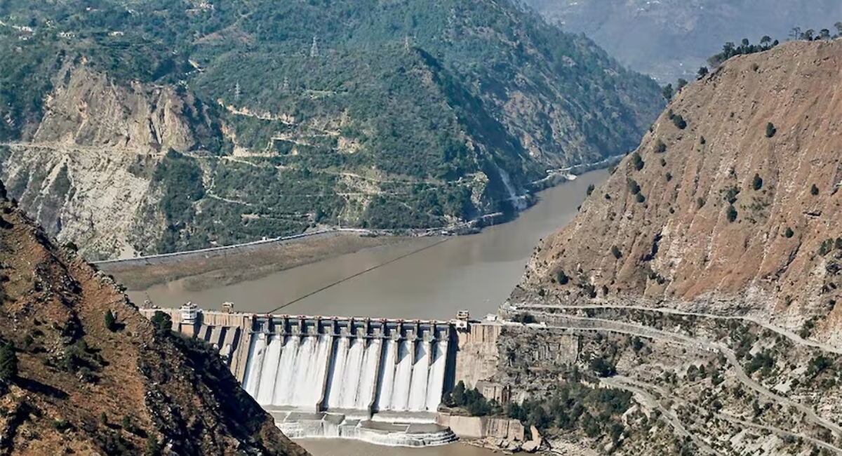 https://www.jagranimages.com/images/2025/06/26/article/image/Indus-Water-Treaty-1750949056863.jpg
