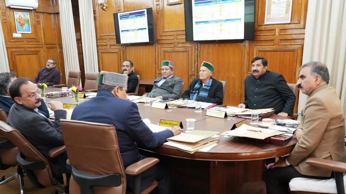 https://www.jagranimages.com/images/2025/06/26/article/image/cm-sukhu-(45)-1750961388162.jpg