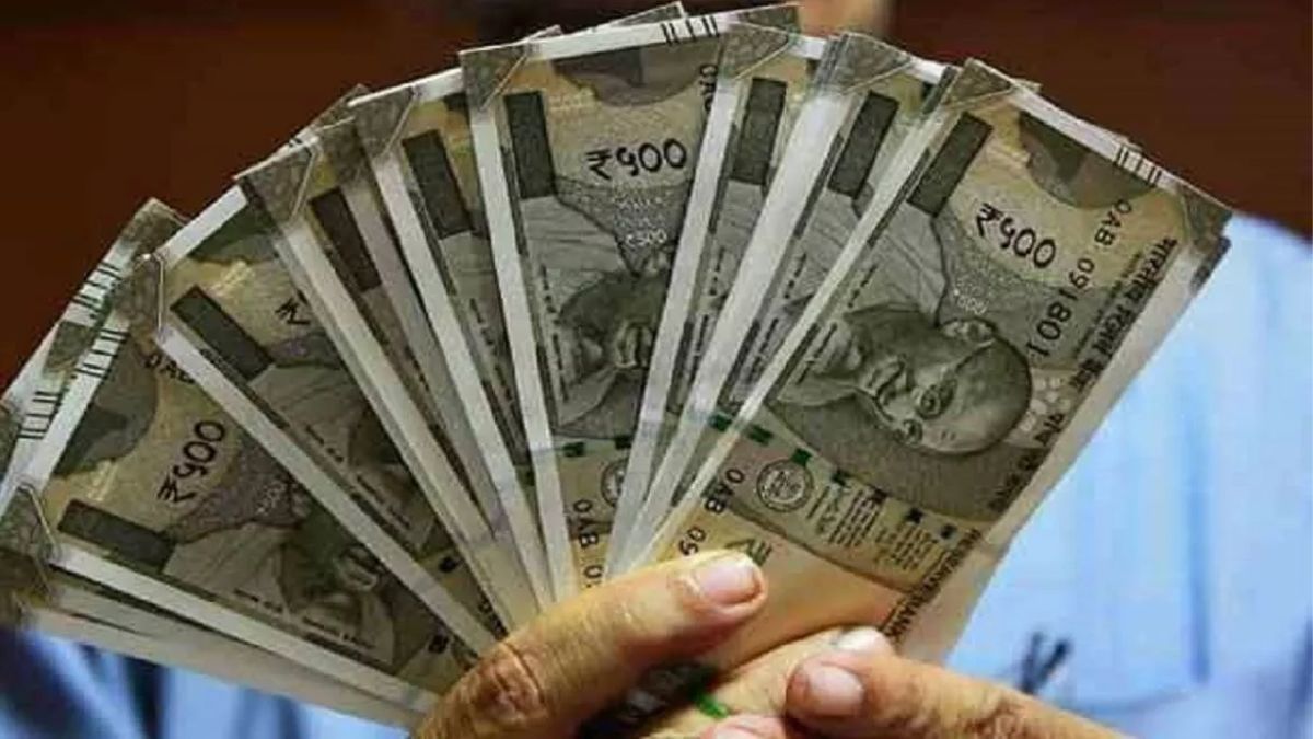 https://www.jagranimages.com/images/2025/06/26/article/image/money-1750938008215.jpg