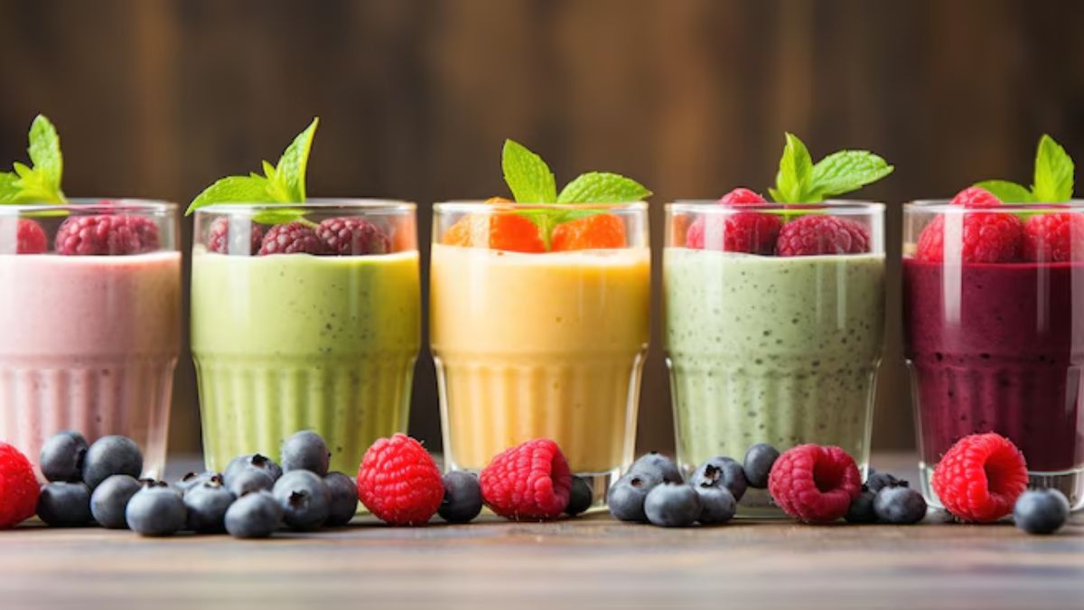 https://www.jagranimages.com/images/2025/06/26/article/image/smoothie-(1)-1750910034988.jpg