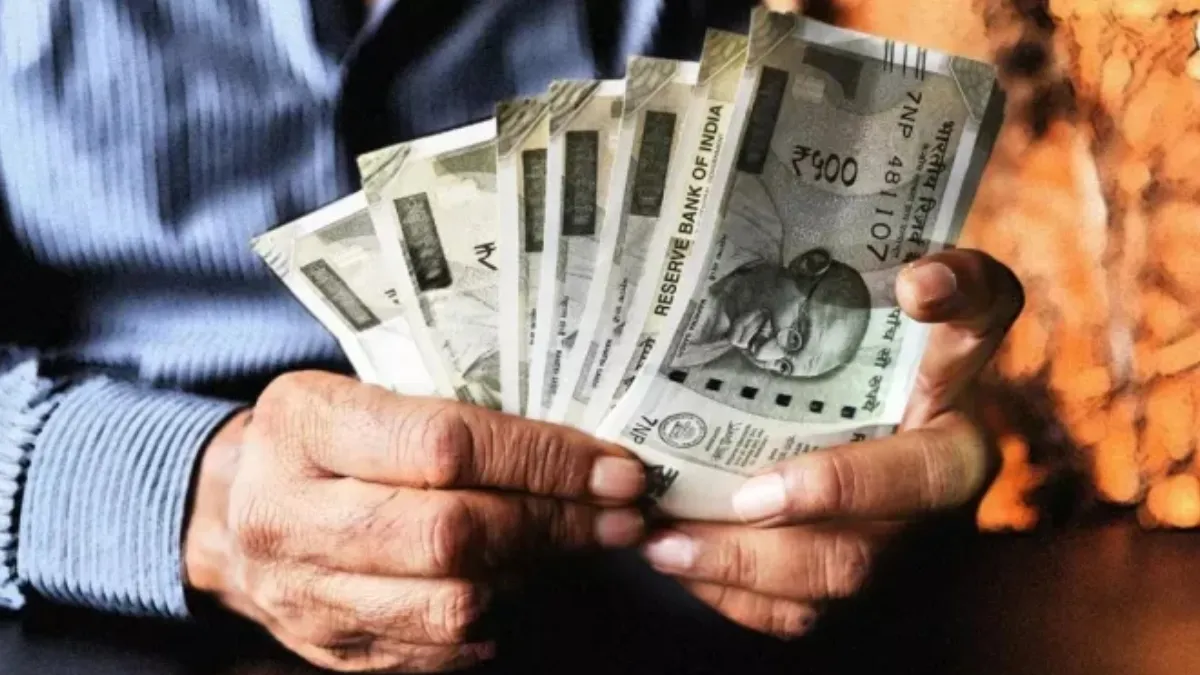 Bihar Teacher Salary: टीआरई-थ्री के शिक्षकों की सैलरी पर आया बड़ा अपडेट, सभी DEO को मिला ये आदेश