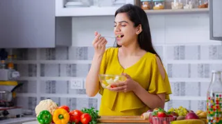 हर महिला को 40 के बाद खाना चाहिए ये फूड्स (Picture Credit- Pexels)