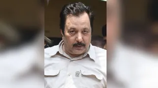 आरोपित माफिया अखिलेश दुबे (फाइल फोटो)
