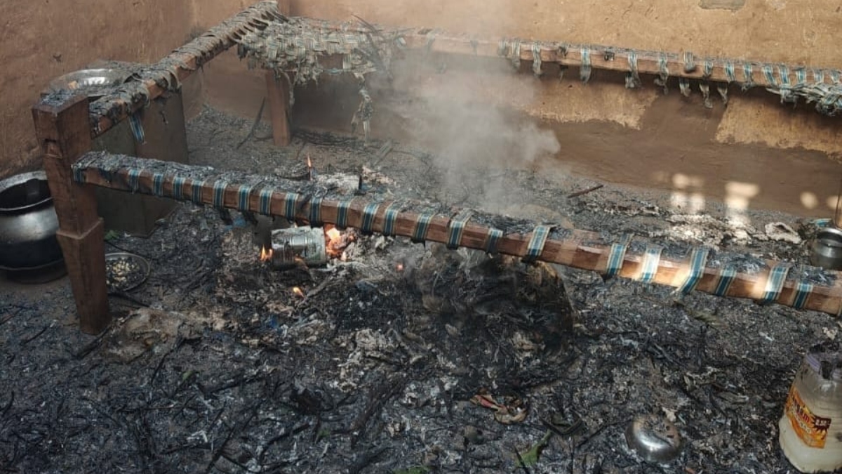 rajasthan udaipur death of woman in laws were attacked maternal side set fire to 4 houses