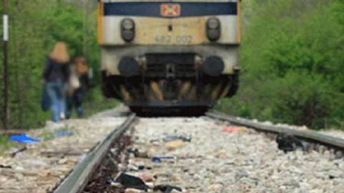 bhatta owner suicide jumps in front of train in sonipat