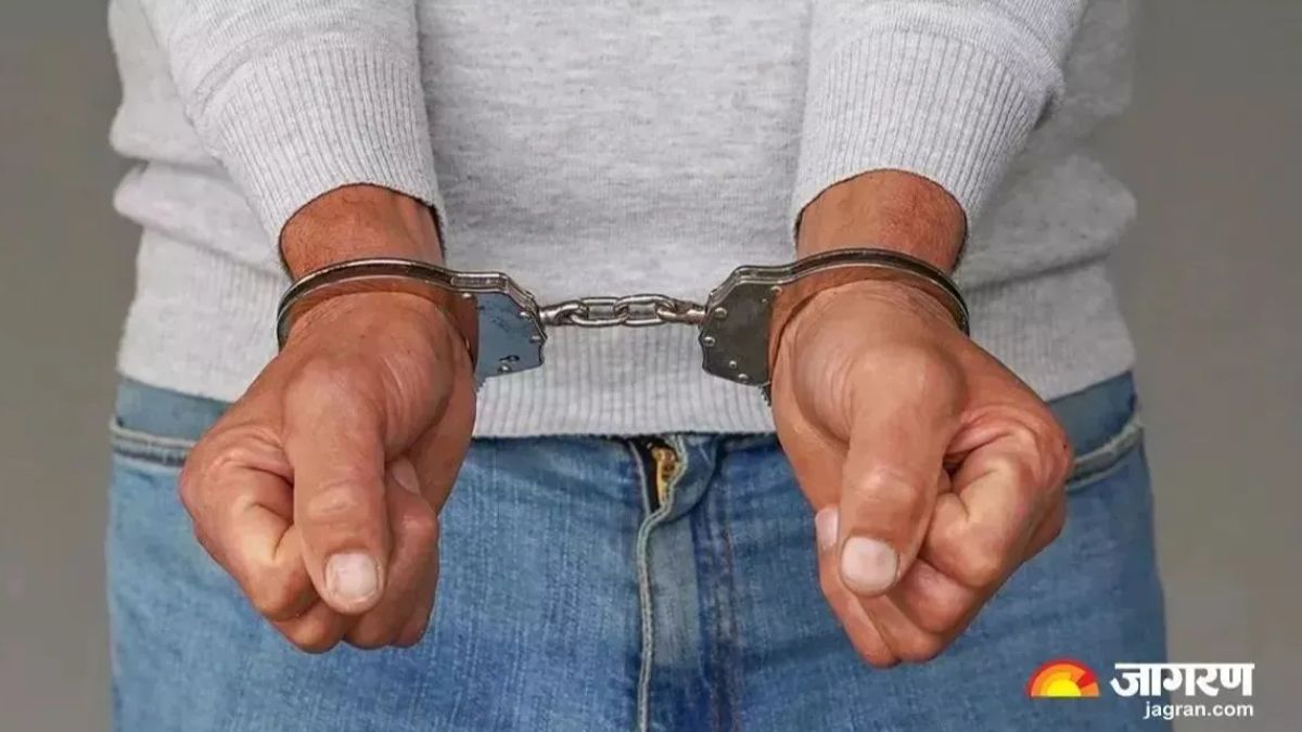 fake engine oil factory busted in delhi mastermind arrested