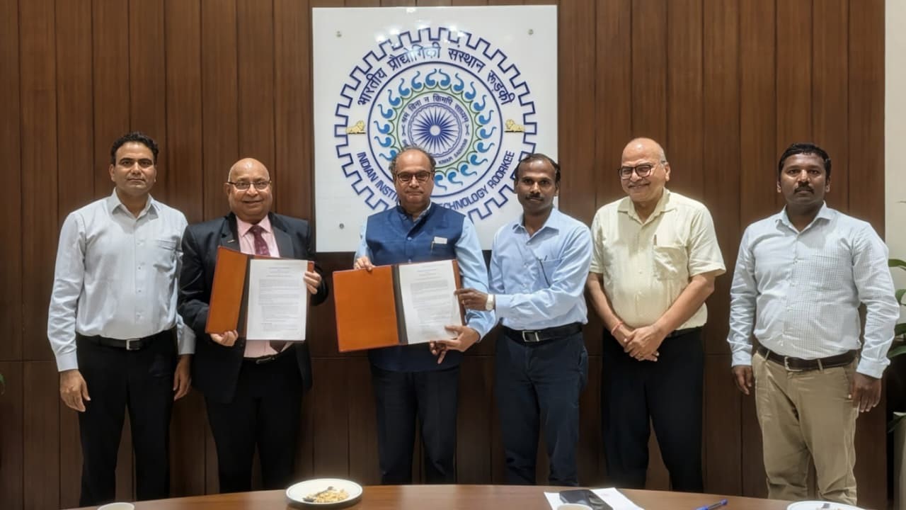 iit roorkee partners with maitri aquatech to solve water challenges