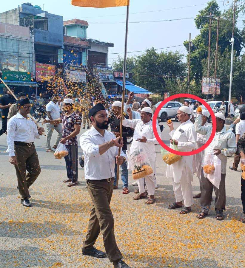 sp leader expelled for showering flowers on rss procession in gajraula