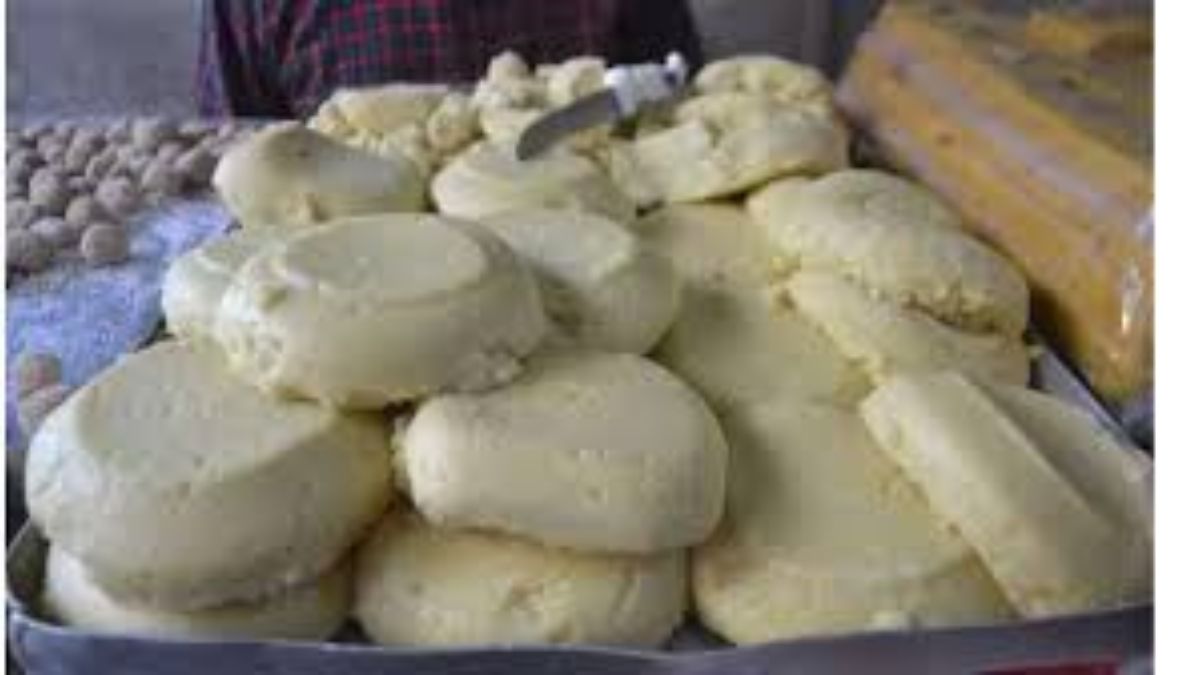 pilibhit food department fines shopkeeper for adulterated khoya sample