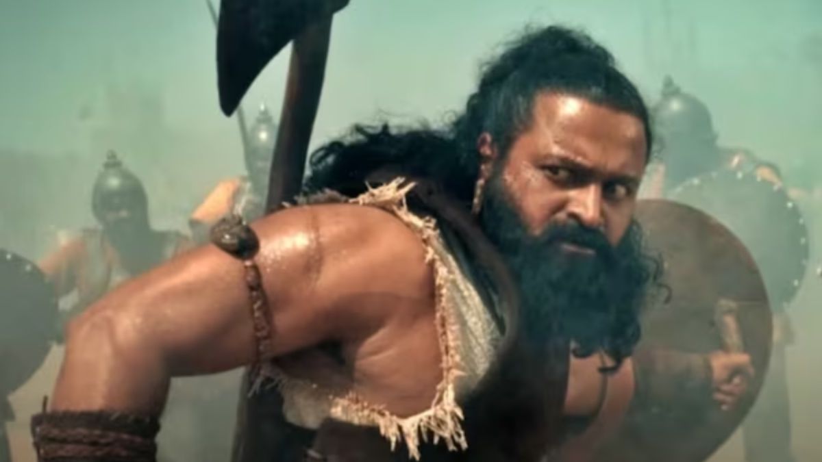 kantara chapter 1 worldwide collection rishabh shetty movie soon enter in 500 crore club become threat for saiyaara