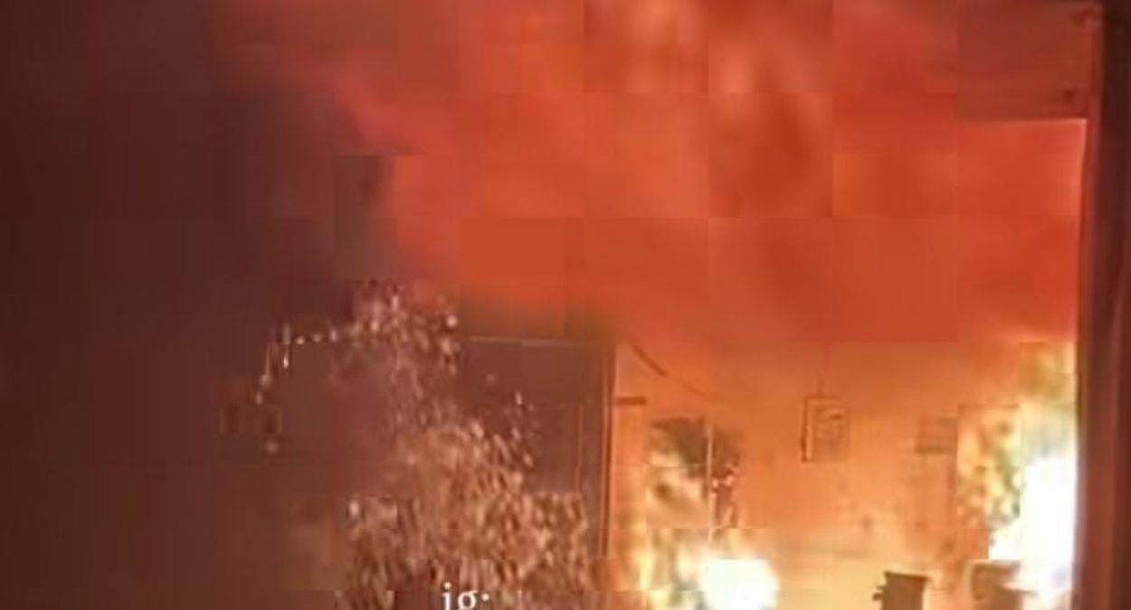 school uniform shop fire in kapurthala 15 lakh loss