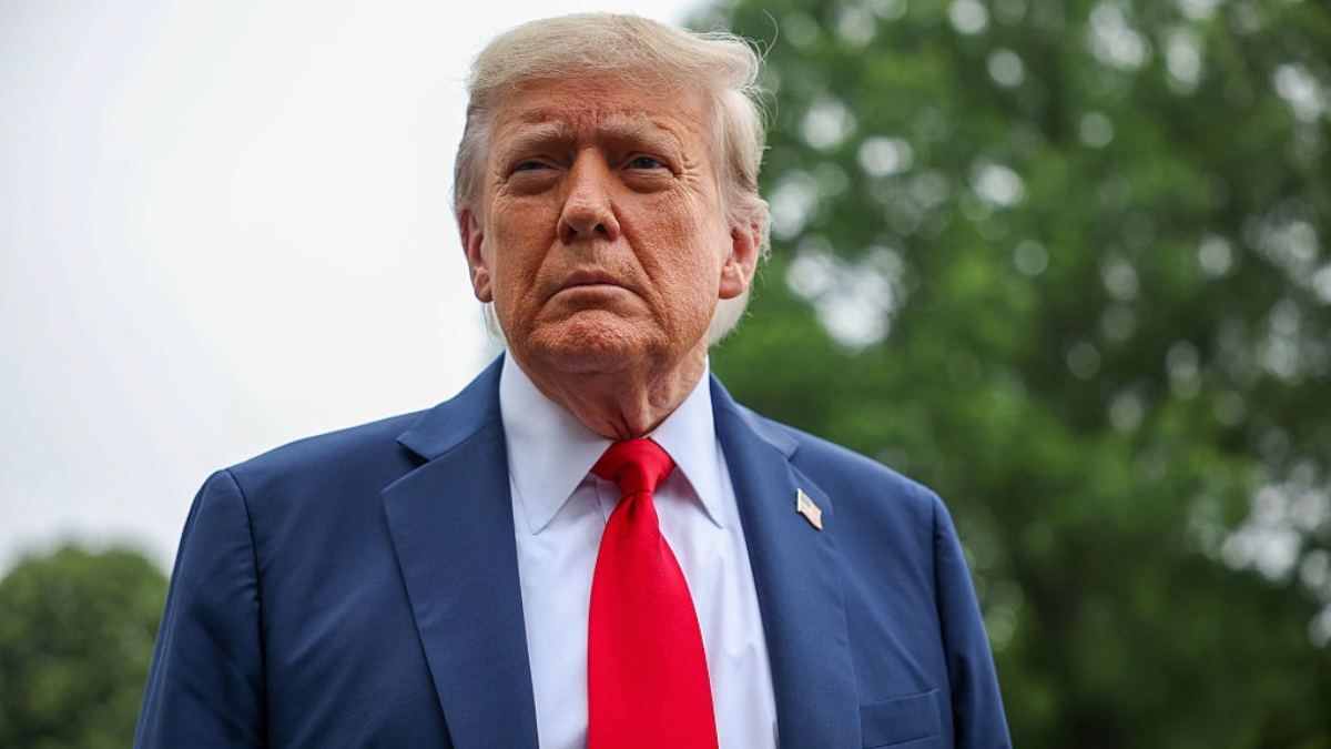trump trade advisor commented india purchase oil from russia