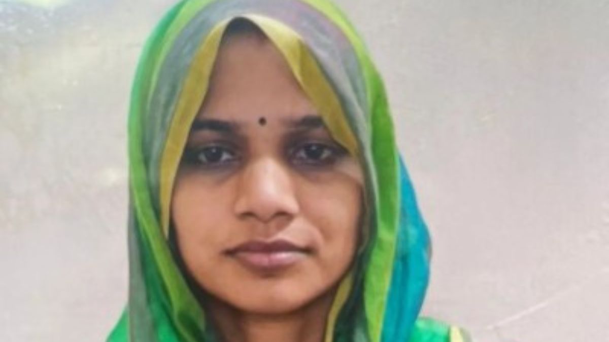 woman arrested for fake marksheet job full case details