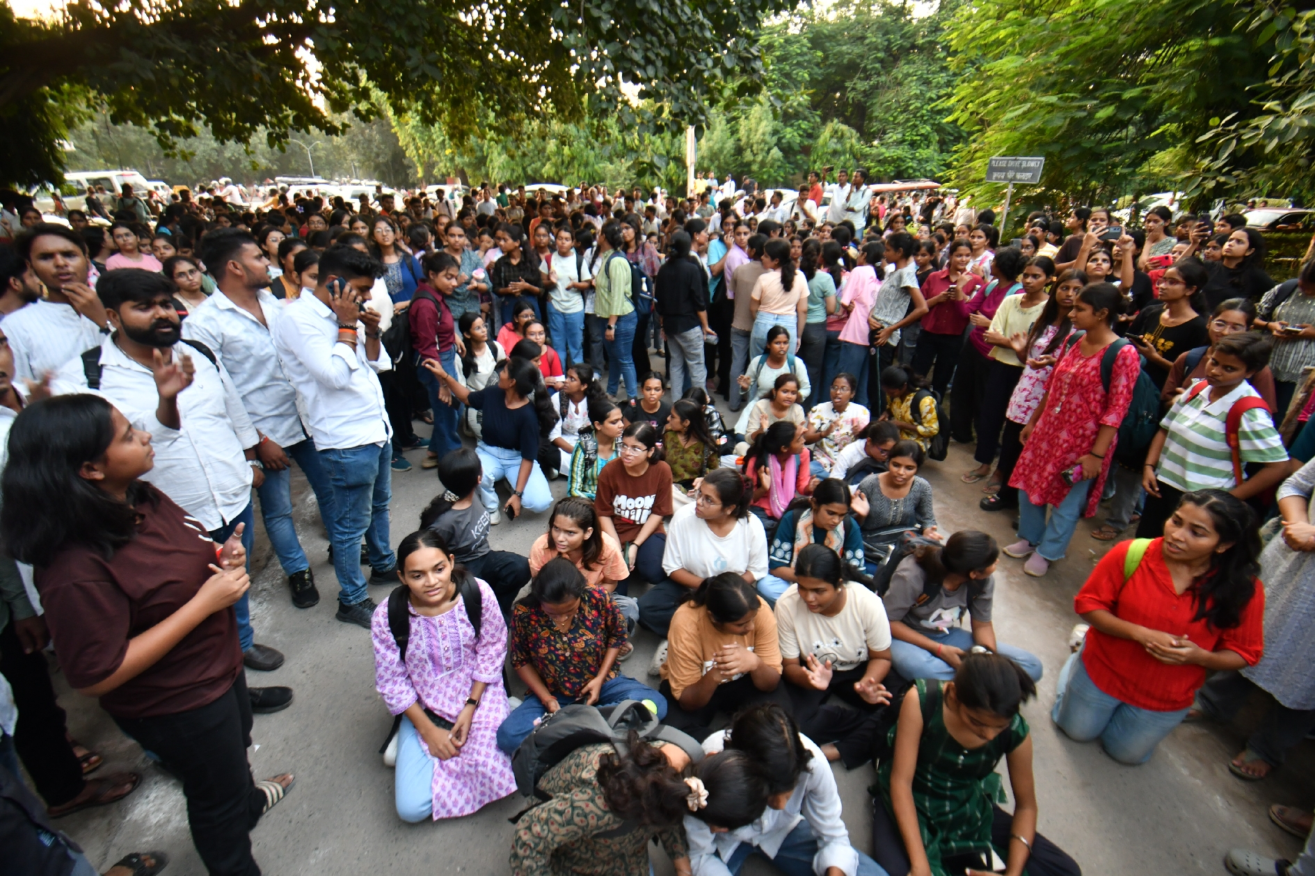 bhu student death protests erupt over alleged negligence