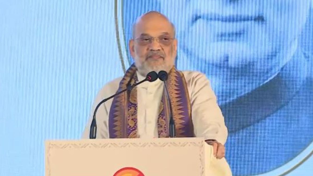 amit shah recalls dainik jagran contribution to language reform says my hindi was not that good