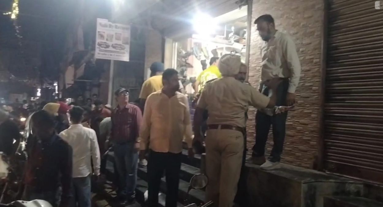 bihar firing in batala over old rivalry two dead five injured